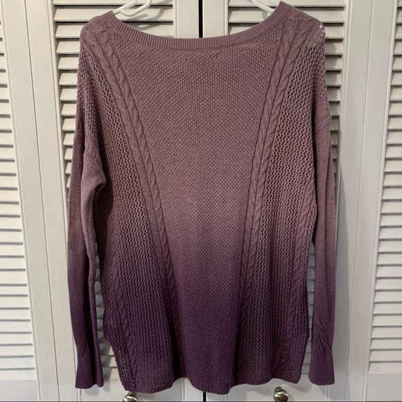 American Eagle Outfitters Sweater - Picture 2 of 4